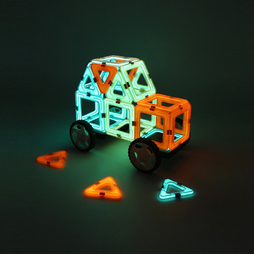 Set inteligent, educativ si creativ , Joc magnetic de contructie, 42 piese magnetice fosforescente