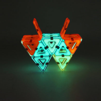 Set inteligent, educativ si creativ , Joc magnetic de contructie, 42 piese magnetice fosforescente