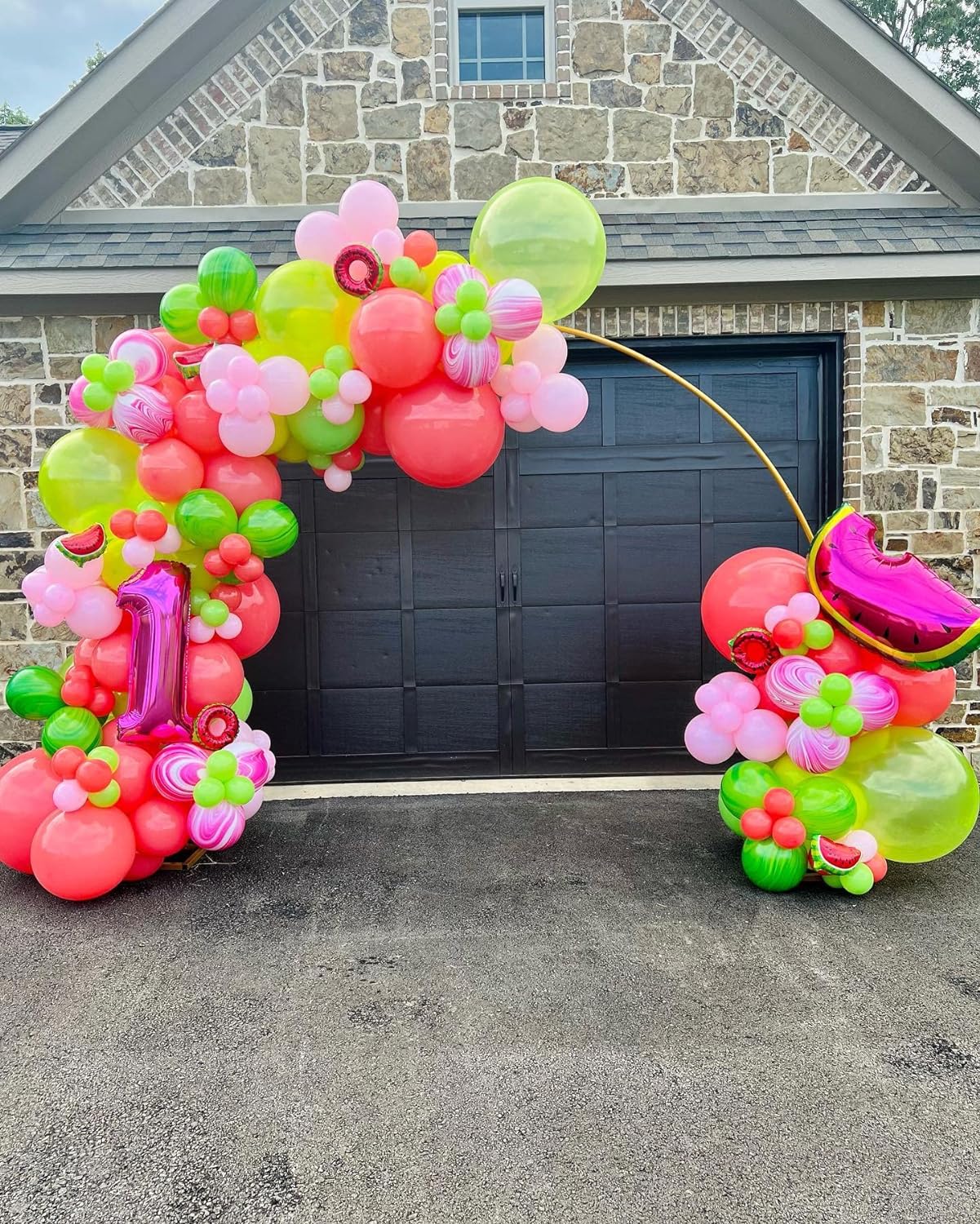 Arcada pentru baloane de 2.4 m x 2.7 m, suport metalic cu baza patrata, 2 saculeti pentru contragreutate, banda pentru baloane si accesorii, pentru nunta, zi de nastere, fundal foto, accesorii pentru petreceri, decoratiuni