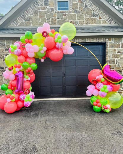 Arcada pentru baloane de 2.4 m x 2.7 m, suport metalic cu baza patrata, 2 saculeti pentru contragreutate, banda pentru baloane si accesorii, pentru nunta, zi de nastere, fundal foto, accesorii pentru petreceri, decoratiuni