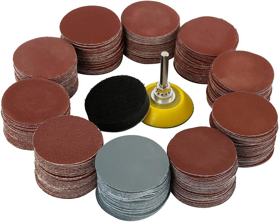 Set 300 de discuri pentru slefuit, cu suport disc abraziv 50mm, granulatie de 80/180/240/320/400/600/800/1000/2000/3000, din oxid de aluminiu, smirghel pentru slefuit lemn, metal, plastic, pietre si sticla, rosu