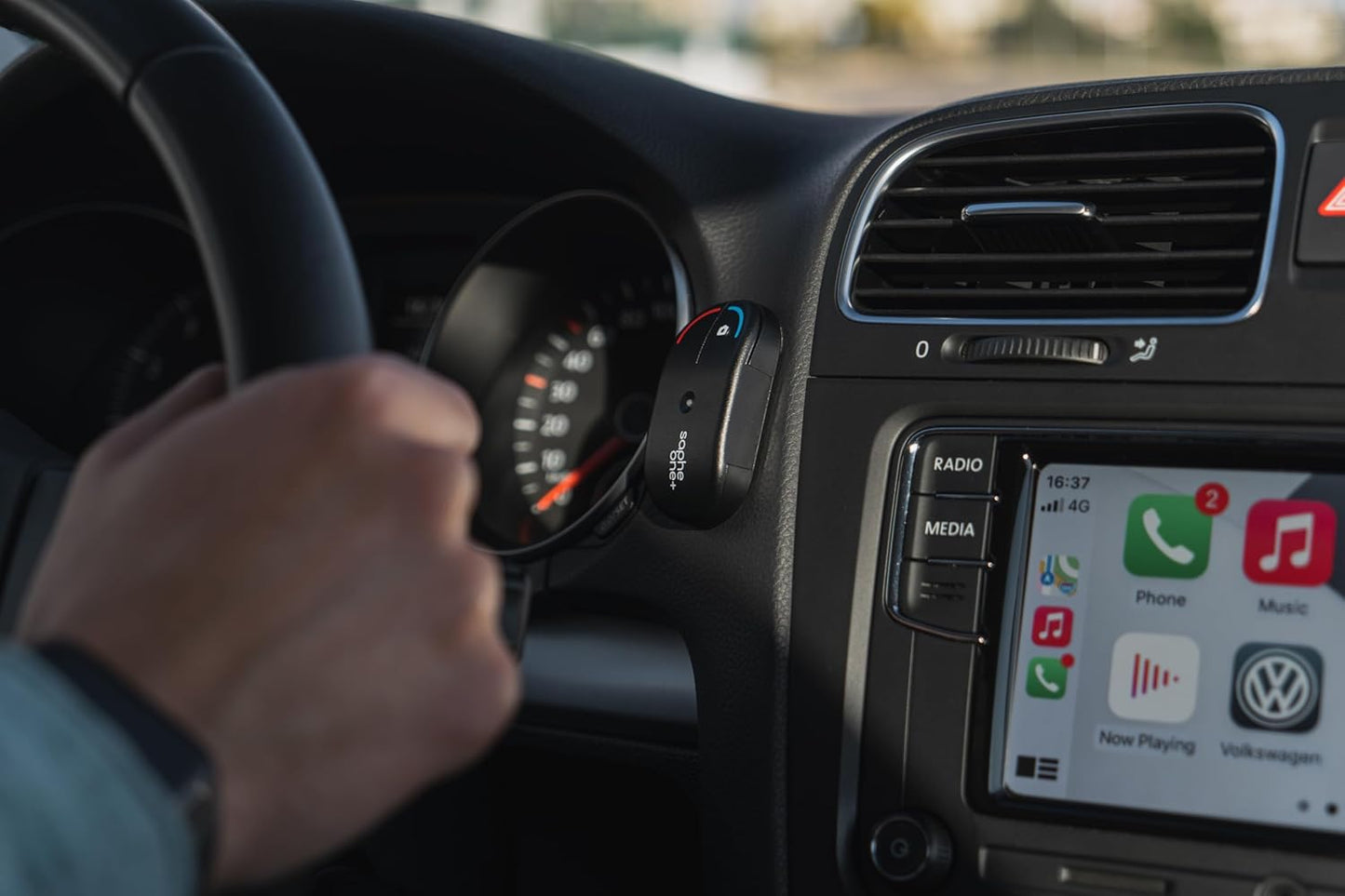 Alarma de trafic, date de la Blitzer.de, Avertizeaza in timp real despre radare si pericole din traficul rutier, aplicatie smartphone, negru