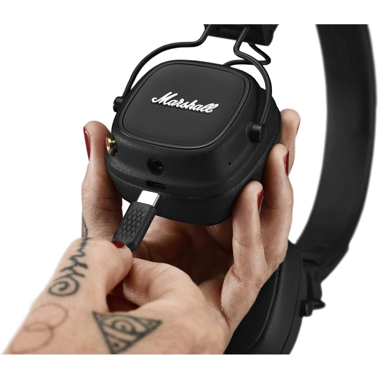 Casti Bluetooth On-Ear Marshall Major IV, pliabile, autonomie 80h, incarcare Wireless, Bluetooth 5.0, control cu buton, Jack 3.5 mm, negre