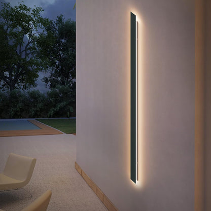 Aplica liniara LED de perete, 120 cm lungime, 35 W, lumina calda 3000 K, impermeabila IP65, corp din metal si abajur acrilic, pentru casa, curte si gradina